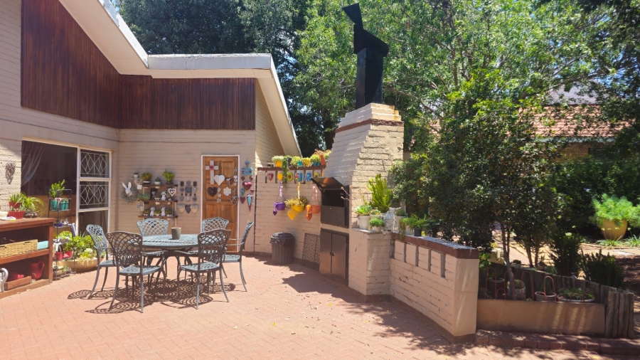 4 Bedroom Property for Sale in Universitas Free State